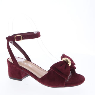 Delia-9k